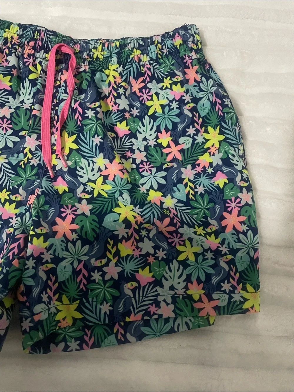 chubbies Black Tropical Floral Swim Trunks with Multicolor Print